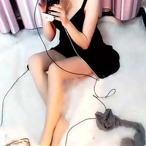 灵儿照片.jpg